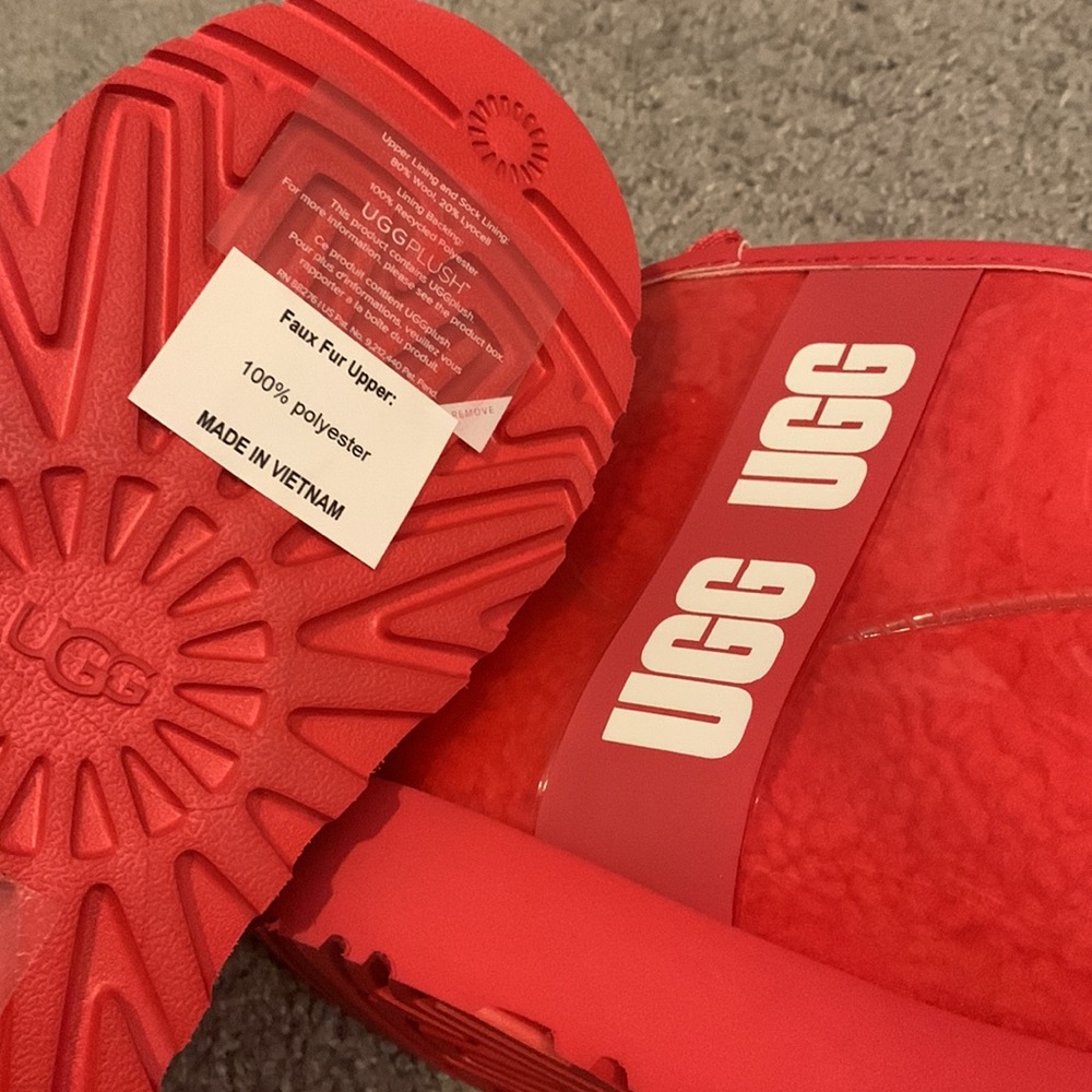 UGG® Classic Clear Mini Waterproof Winter Boot - Picture 7 of 11